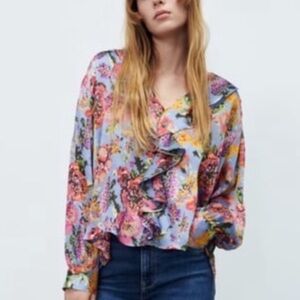 Zara Blouse Floral Frill Silky V-neck Ruffle Flowy coquette Size M